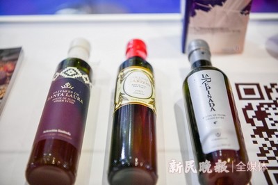 南美明珠 進(jìn)博會(huì)上的優(yōu)質(zhì)酒制品與高端服務(wù)新體驗(yàn)