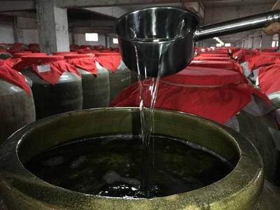 醬香型白酒的品嘗藝術(shù)與釀造工藝探析